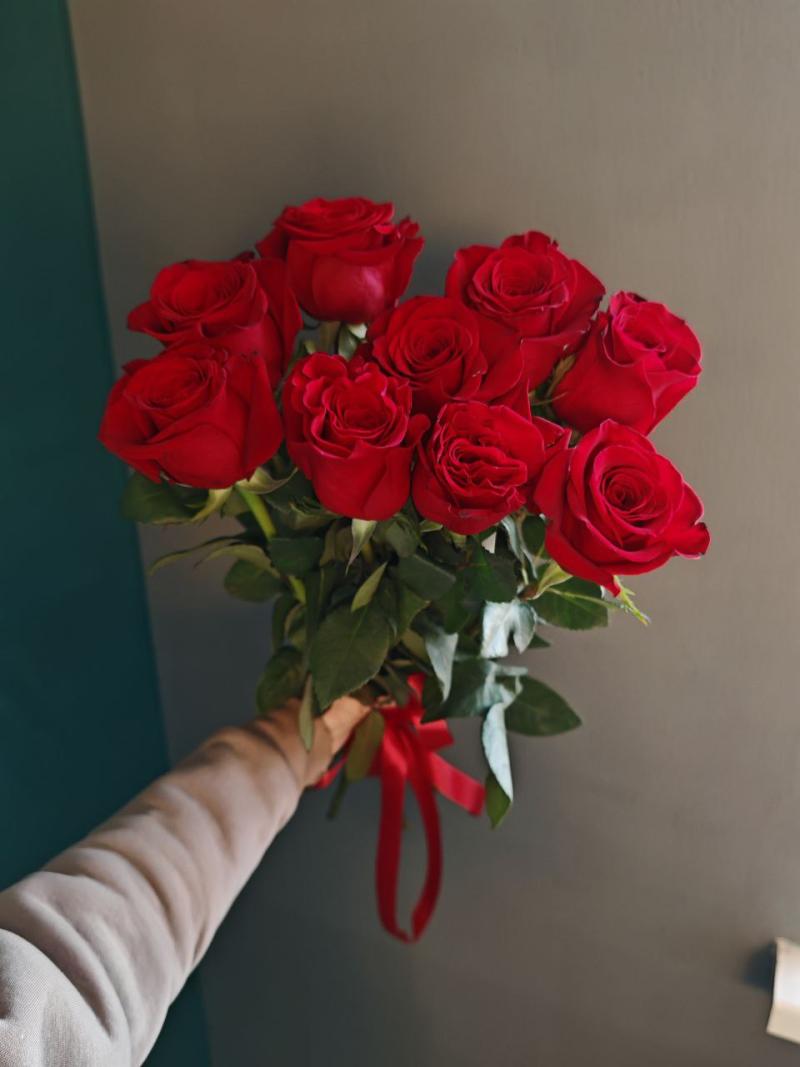 Розы «Фридом»