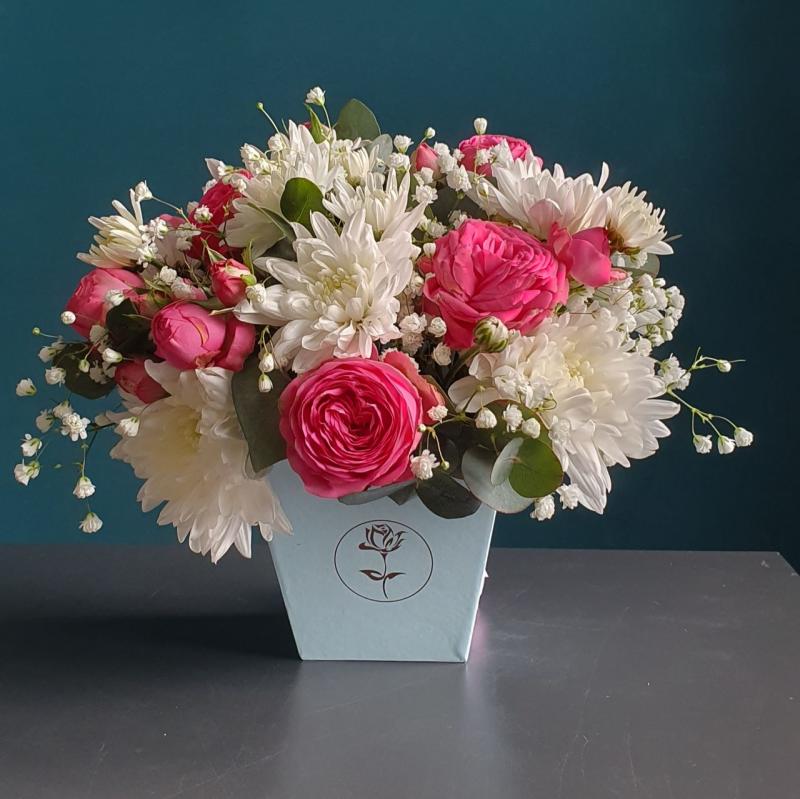 Компазиция в коробочке 